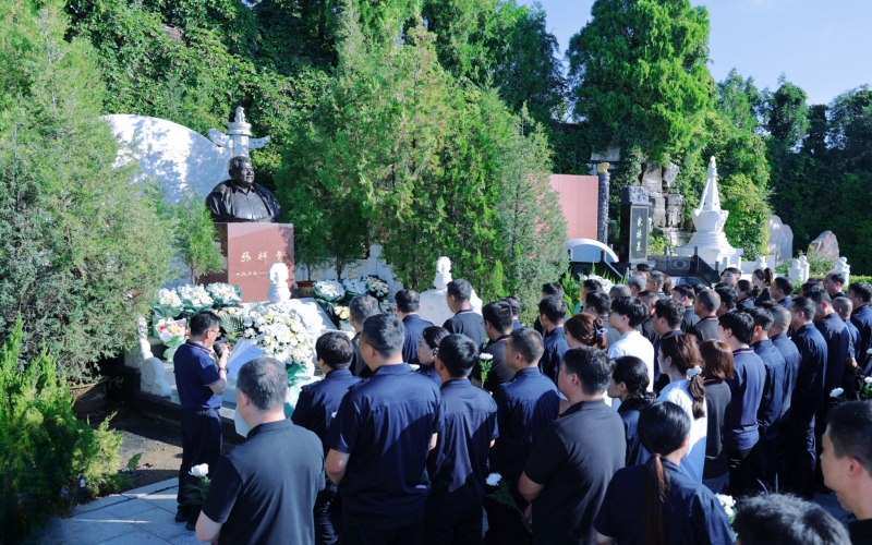 榮程家人深切緬懷祥青董事長